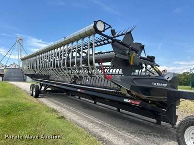 Agco Gleaner 9335 Flex Draper Head