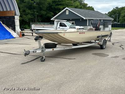 2006 Express Boat