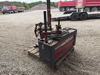 Coats 40-40A Tire Machine