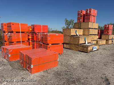(47) 2024 Erie D2248 Toolboxes