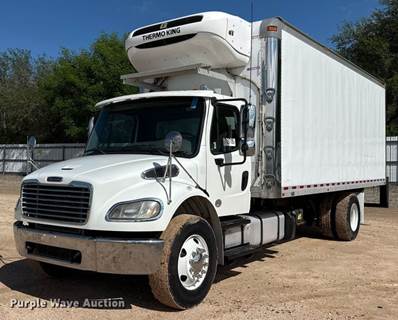 2017 Freightliner Business Class M2 Refrigerated Truck