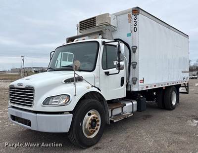 2014 Freightliner Business Class M2 Refrigerated Truck