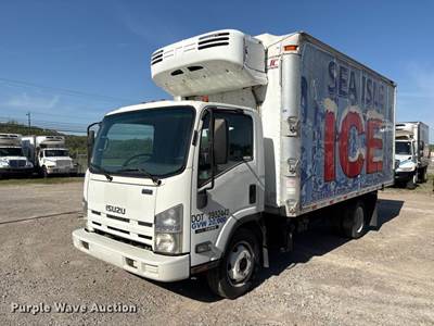 2012 Isuzu NRR Refrigerated Truck