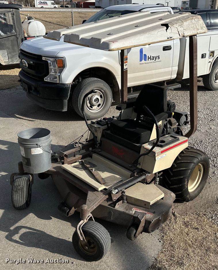 225 ZTR Lawn Mower For Sale, 1,434 Hours Hays, KS