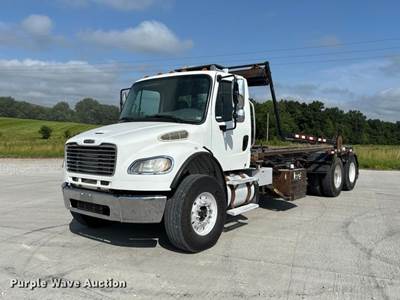 2013 Freightliner Business Class M2 Roll-Off Container Truck