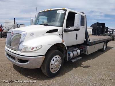 2022 International MV607 Rollback Truck