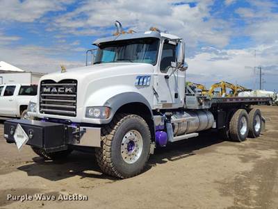 2023 Mack Granite Roll-Off Container Truck