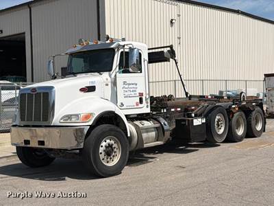 2017 Peterbilt 348 Roll-Off Container Truck