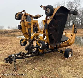Woods Batwing Finish Mower