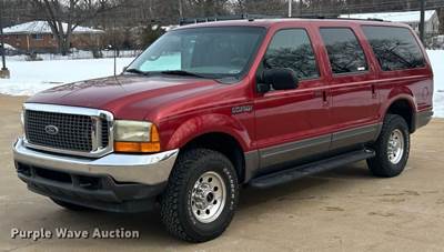 2001 Ford Excursion XLT Suv