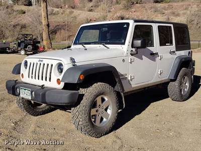 2012 Jeep Wrangler Unlimited Sport Suv