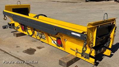 Flink Tailgate Spreader