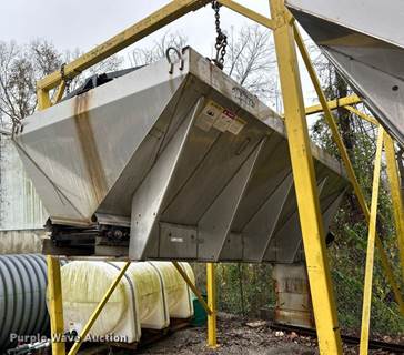 Highway F-2500-13 Spreader