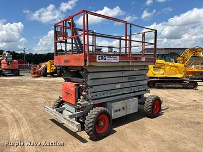Skyjack SJ8243 Scissor Lift