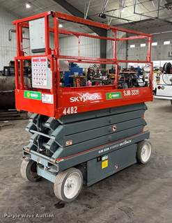 2004 Skyjack Sjiii 3226 Scissor Lift