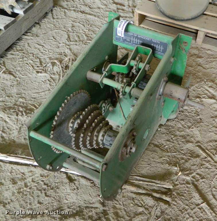 John Deere 7200 planter parts For Sale Jennings, KS