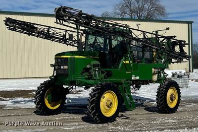 1998 John Deere 4700 Sprayer