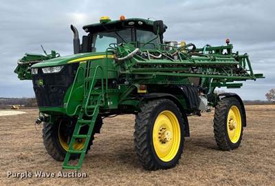 2017 John Deere R4038 Sprayer