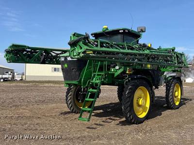 2014 John Deere R4038 Sprayer
