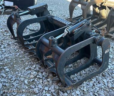 2012 Bobcat Grpl 72 Root Skid Steer Grapple Bucket