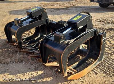 Caterpillar 296-9300 Rake With Clamp Skid Steer Grapple Bucket