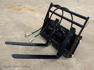 2025 Future FT-CYHC Compact Utility Loader Forks, 29" Length, Serial # FT-CYHC250404