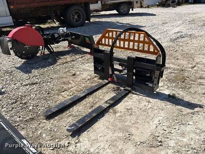 2026 LandHonor HPF-11-3000G 48" Skid Steer Forks with Fork Positioner