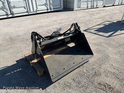 Landhonor MCB-72-44W Compact Utility Loader 4-in-1 Bucket