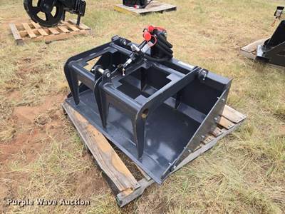 Used 2025 Landhonor MGB-72-44W Compact Utility Loader Grapple Bucket with Weld-On Cutting Edge
