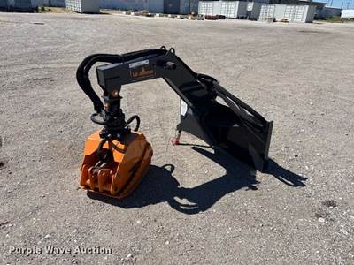LandHonor RLG-13-44D Skid Steer Log Grapple, 2,500 lb Lift Capacity