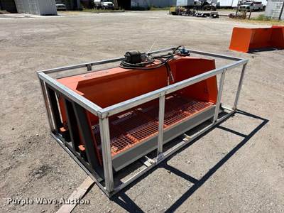 Used Pabreak Skid Steer Vibrating Screen Bucket 79" Wide, 1" Screen