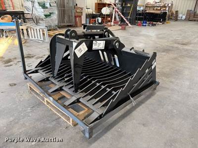 Titan Skid Steer Grapple Bucket, 6" Width, Low Profile, Bolt-On Teeth