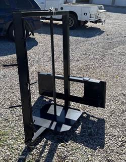 Skid Steer Fence Stretcher