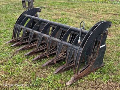 Skid Steer Root Grapple Bucket