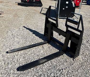 42" L Skid Steer Forks