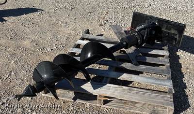 Compact Utility Loader Auger