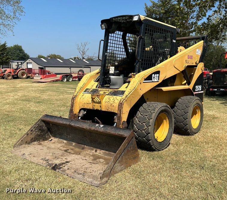 2006 Caterpillar 252B Skid Steer Loader For Sale, 4,052 Hours