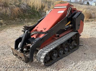 2022 Ditch Witch SK1550 Compact Utility Loader