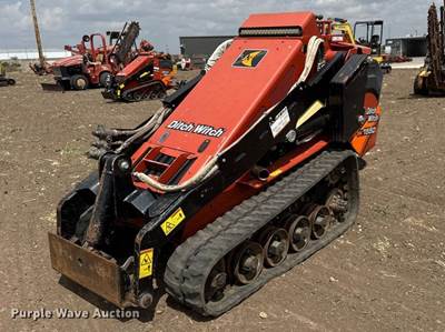 2018 Ditch Witch SK1550 Compact Utility Loader