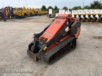 2020 Ditch Witch SK1550 Compact Utility Loader