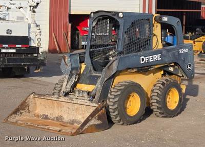 2013 John Deere 326D Skid Steer Loader