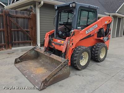 2016 Kubota SSV65 Skid Steer Loader