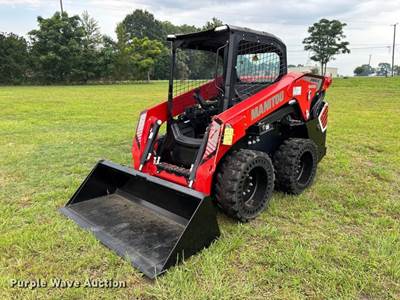 Manitou 2300V Skid Steer Loader