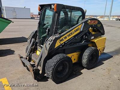 2011 New Holland L230 Skid Steer Loader