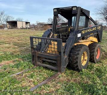 1997 New Holland L865 Turbo Skid Steer Loader