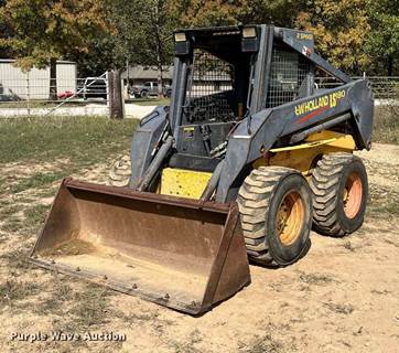 2000 New Holland LS180 Skid Steer Loader