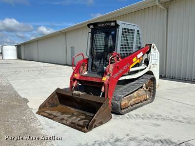 2016 Takeuchi TL8 Tracked Skid Steer Loader