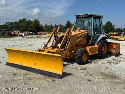 1996 Case 570 LXT Landscape Tractor