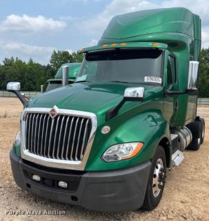 2020 International LT625 Semi Truck