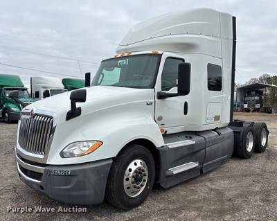 2019 International LT625 Semi Truck